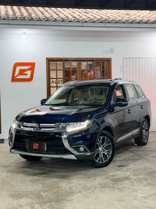 MITSUBISHI OUTLANDER 2.2 4X4 16V DIESEL 4P AUTOMÁTICO MITSUBISHI OUTLANDER 2.2 4X4 16V DIESEL 4P AUTOMÁTICO